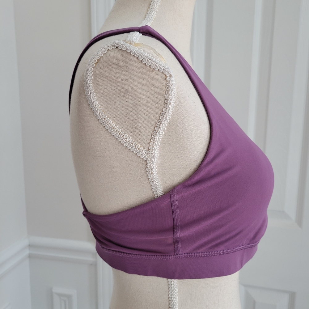 Lululemon Energy Bra Size 10 Grape Thistle Luxtreme Strappy Back Yoga Gym Train - Picture 6 of 12